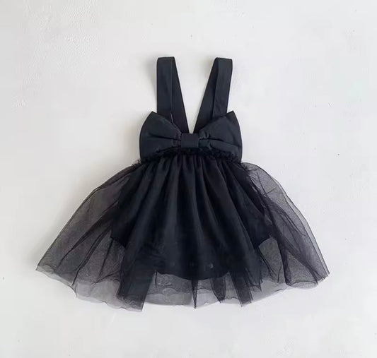 Bowtiful Dress- Black